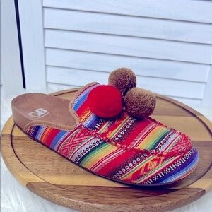 GB Gianni Bini l Aztec Multicolor Pom Pom Mule Sliders Slip On Colorful Sz. 9.5